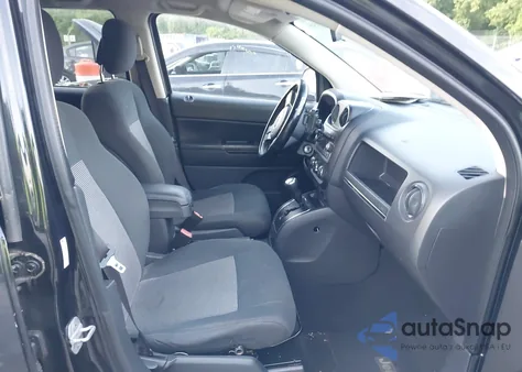 2011 Jeep Compass z USA, uszkodzony, nr VIN 1J4NF1FB4BD134597